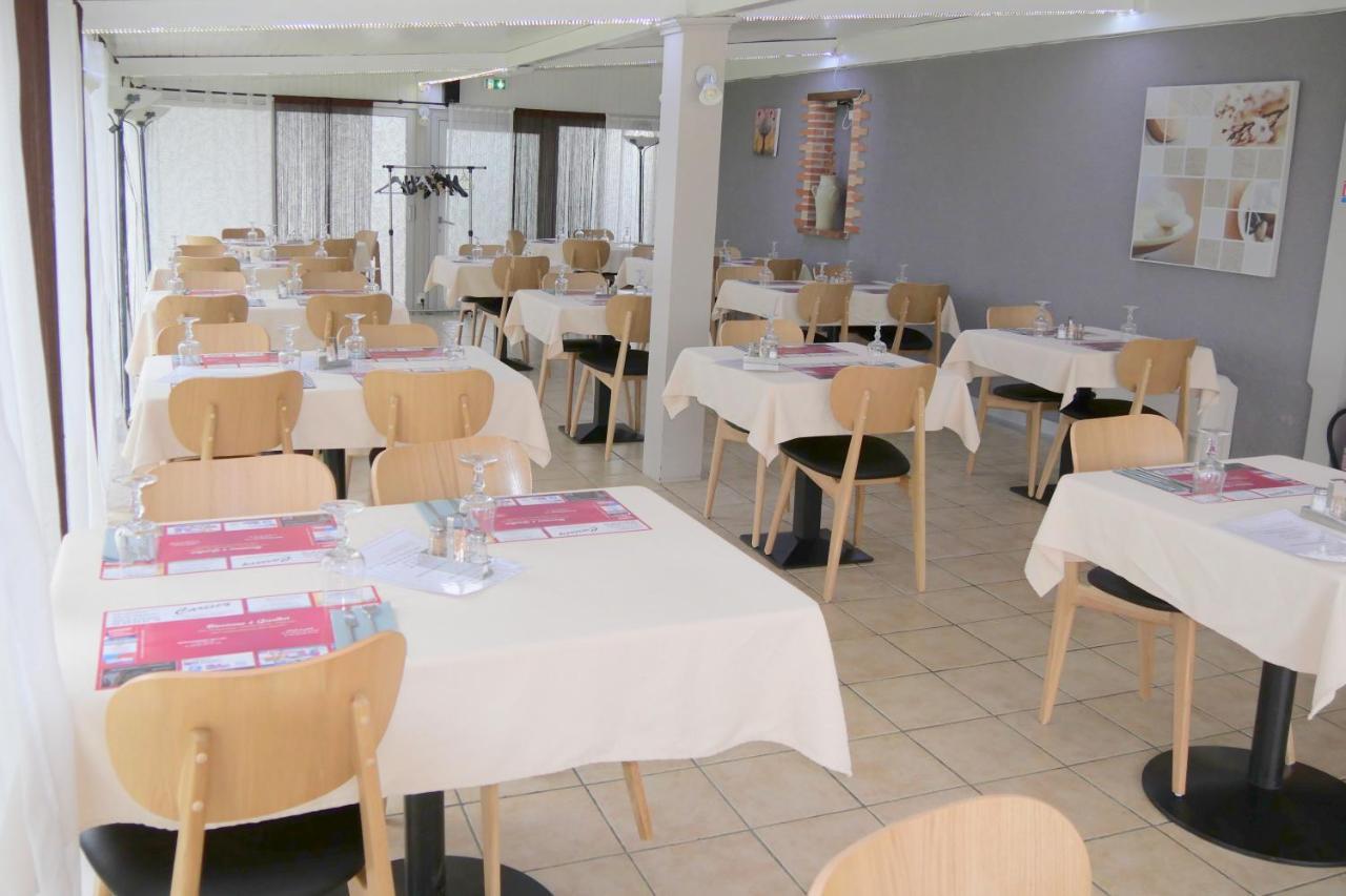 Hotel Restaurant Du Lac Graulhet Exteriör bild